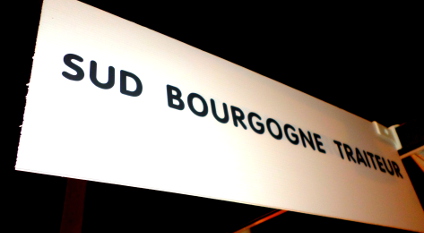 Le stand Sud Bourgogne Réception Traiteur au salon du mariage de Chalon-sur-Saône