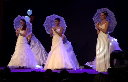 Le comité Miss Bourgogne au salon du mariage de Chalon-sur-Saône